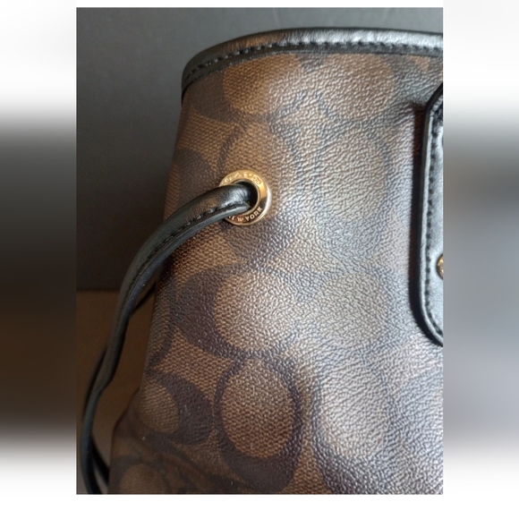 Coach Tote Large Leather Blk/Brn signature style No.F57842 W/Wallet See Descript - Picture 5 of 16